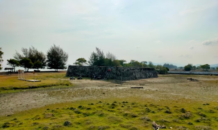 Daya Tarik Benteng Indra Patra