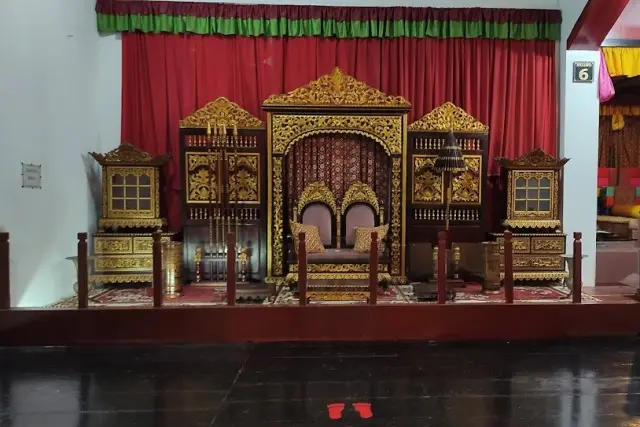 Koleksi Museum Sultan Mahmud Badaruddin II di Palembang