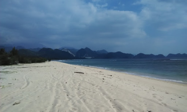 Objek Wisata Terdekat dari Benteng Indra Patra