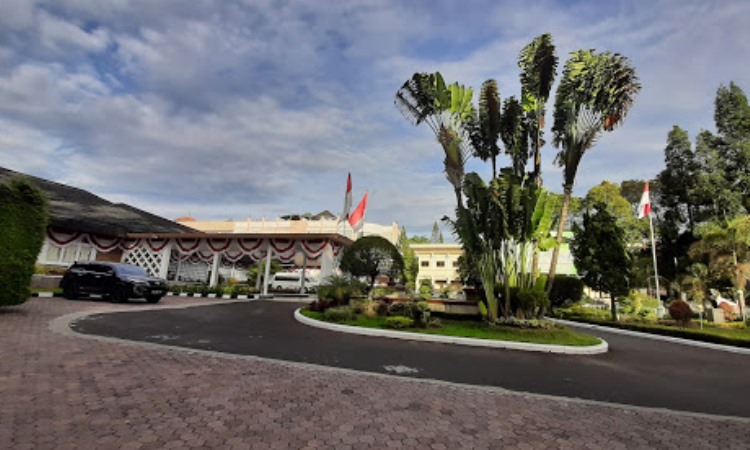 Sejarah Istana Bung Hatta