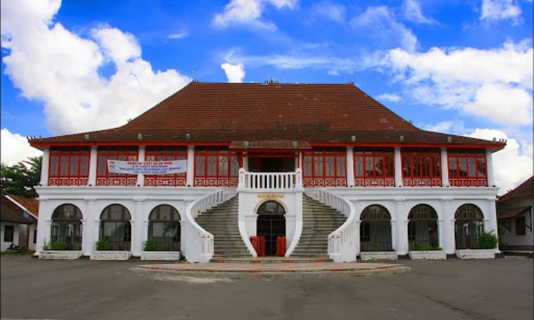 Sejarah Museum Sultan Mahmud Badaruddin II