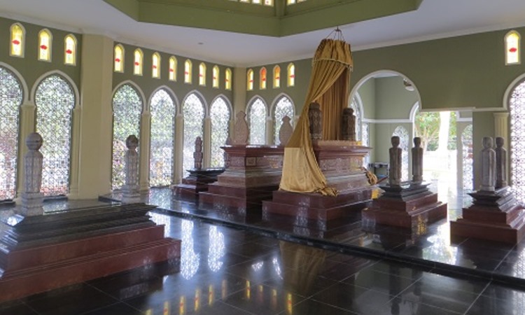 Koleksi Dimiliki Museum Sultan Syarif Kasim