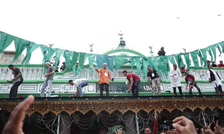 Aktivitas di Seru Masjid Muhammadan Padang