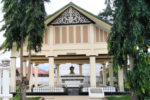 Alamat Makam Sultan Iskandar Muda