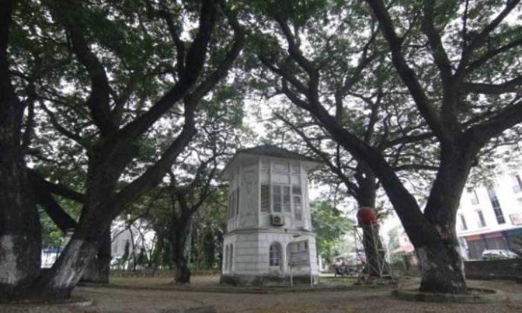 Alamat Sentral Telepon Militer Belanda