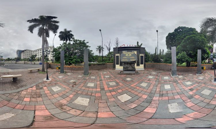 Alamat Tugu Gempa Padang