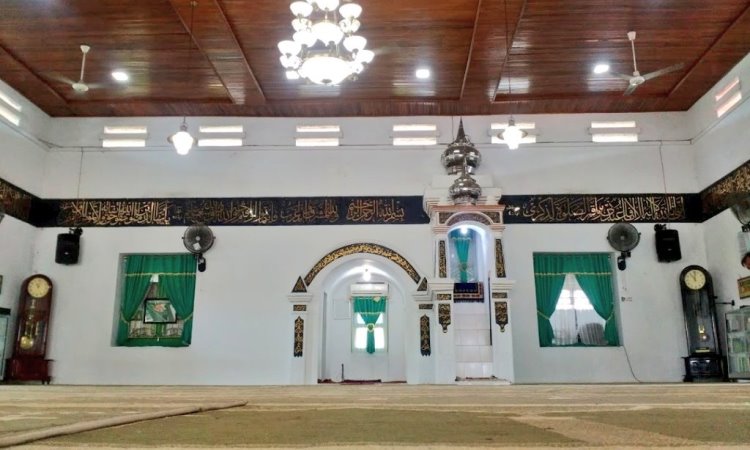 Daya Tarik Dimiliki Masjid Jamik Bengkulu