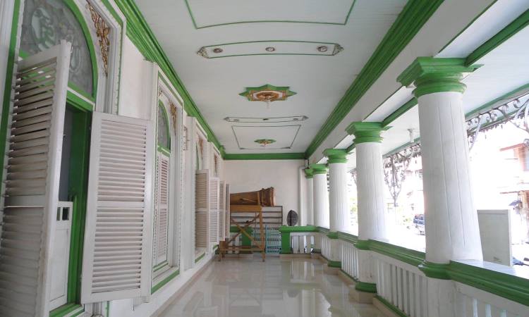 Daya Tarik Masjid Muhammadan Padang