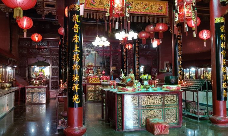 Daya Traik Vihara Thay Hin Bio