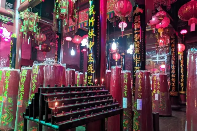 Fasilitas Vihara Thay Hin Bio