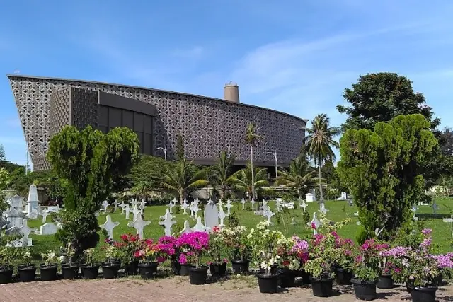 Fasilitas Kerkhof Peucut