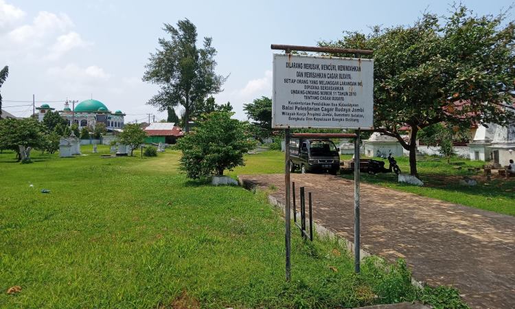 Fasilitas Makam Inggris Jitra