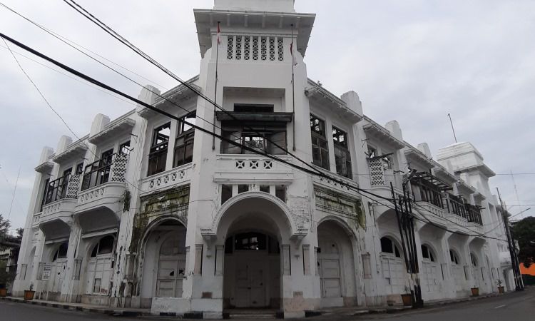 Gedung Warenhuis