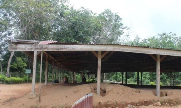 Fasilitas Candi Bukik Awang Maombiak