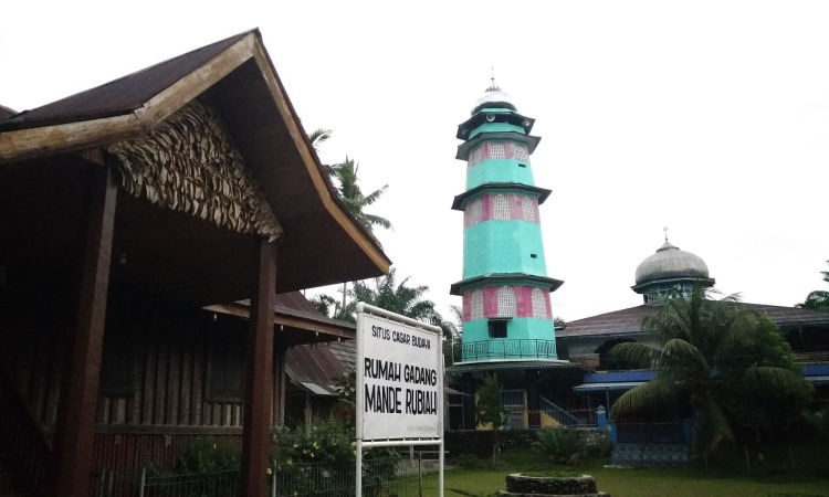 Fasilitas Museum Mande Rubiah