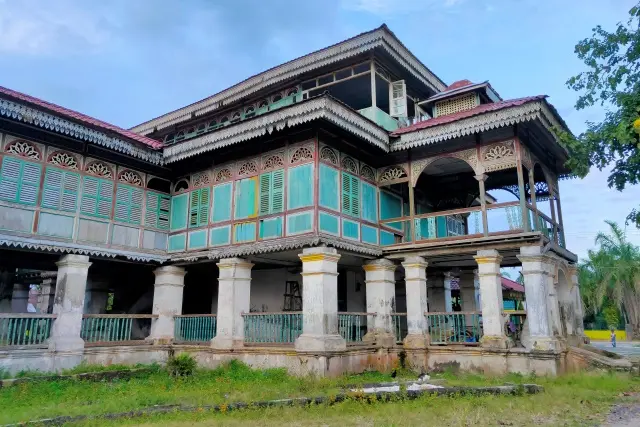 Istana Niat Lima Laras - Sejarah, Daya Tarik, Lokasi & Ragam Aktivitas