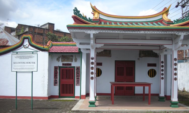 Kelenteng Hok Tek
