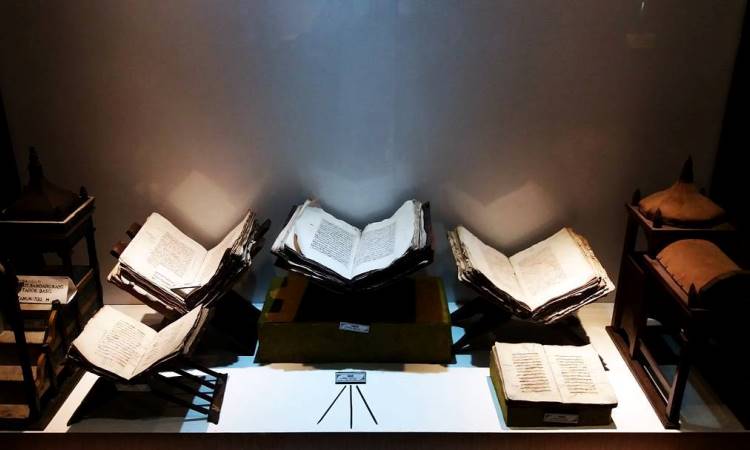 Kolkesi Museum Rumah Adat Baanjuang