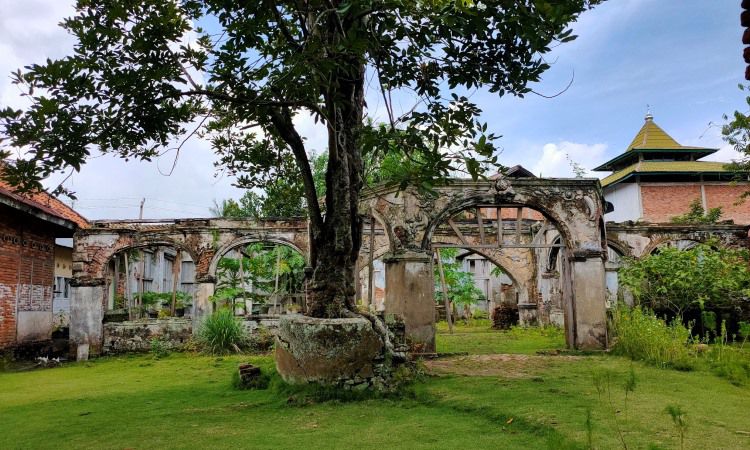 Rumah Batu Olak Kemang