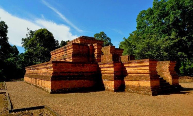 Situs Candi Muaro Jambi