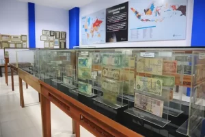 Museum Koleksi dan Galeri Raz - Sejarah, Koleksi, Lokasi & Ragam Aktivitas