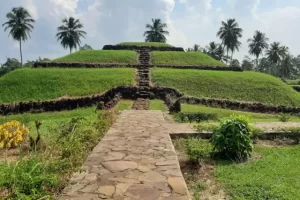 Daya Tarik Pugung Raharjo