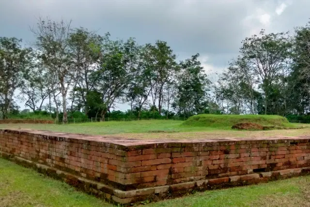 Objek Wisata Terdekat dari Candi Pulau Sawah