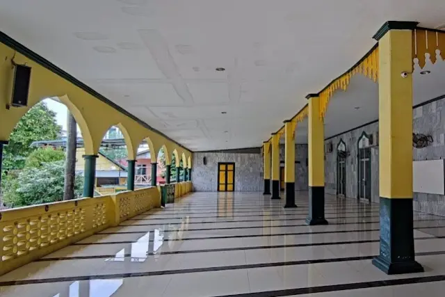 Alamat Masjid Lama Gang Bengkok