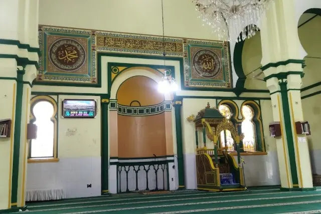 Daya Tarik di Masjid Al Osmani