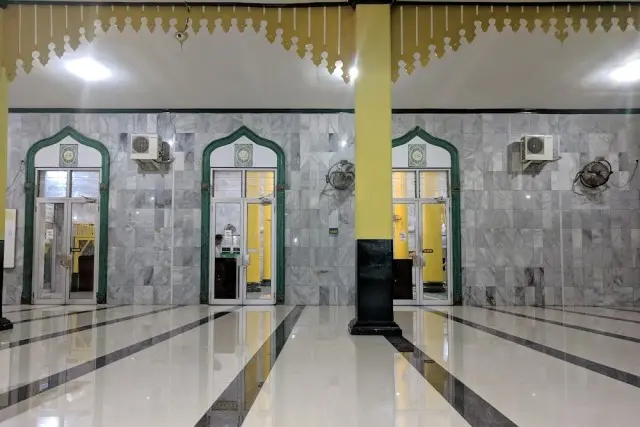 Fasilitas di Masjid Lama Gang Bengkok