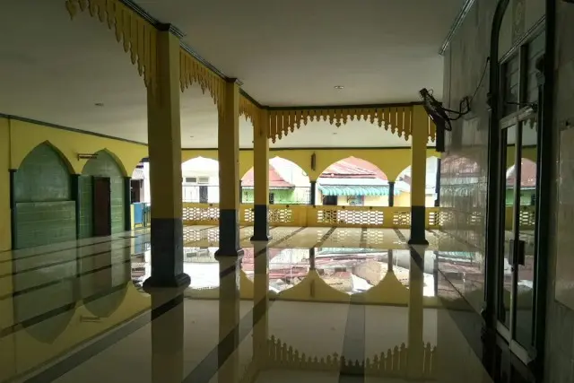 Sejarah Masjid Lama Gang Bengkok