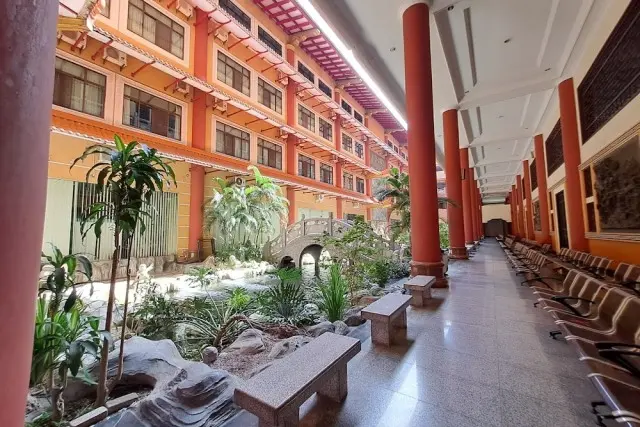 Aktivitas Menarik di Maha Vihara Maitreya