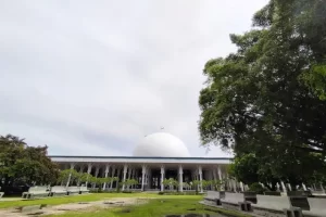 Alamat Masjid Agung Al-Falah