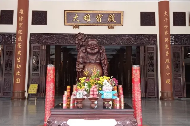 Fasilitas di Maha Vihara Maitreya