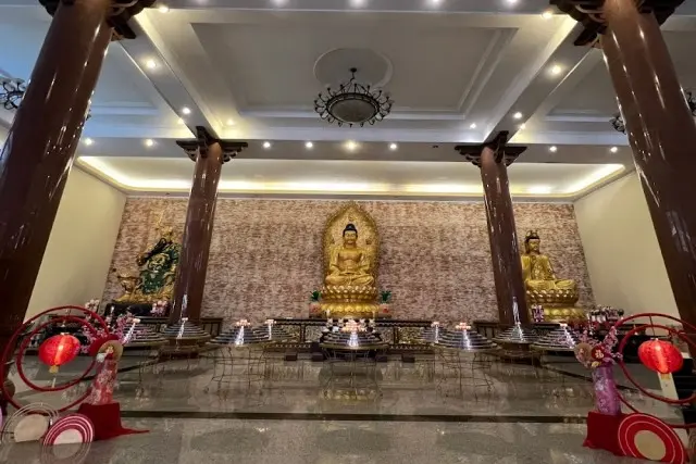 Sejarah Berdirinya Maha Vihara Maitreya