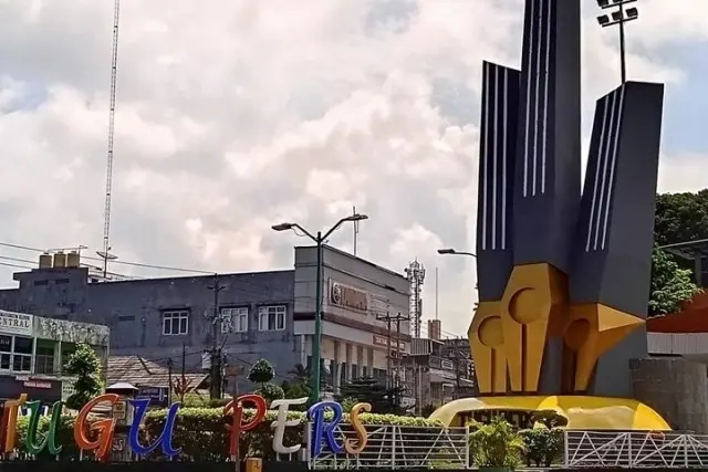 Fasilitas Tugu Pers Jambi