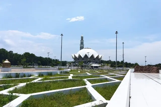 Alamat Masjid Agung Sergai