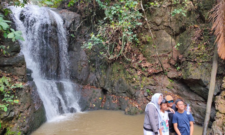 Air Terjun Kolam Jodoh