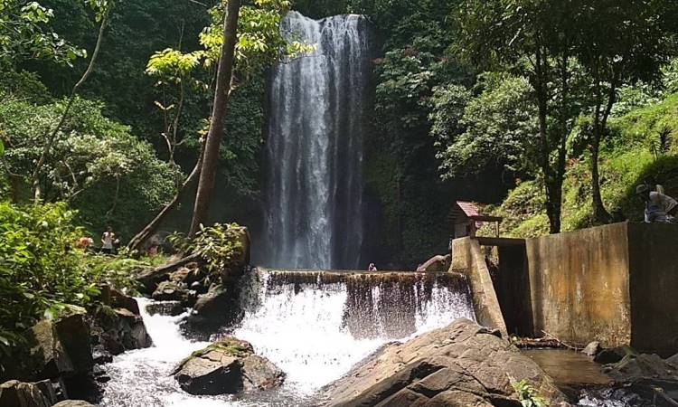 Air Terjun Renah Sungai Besar