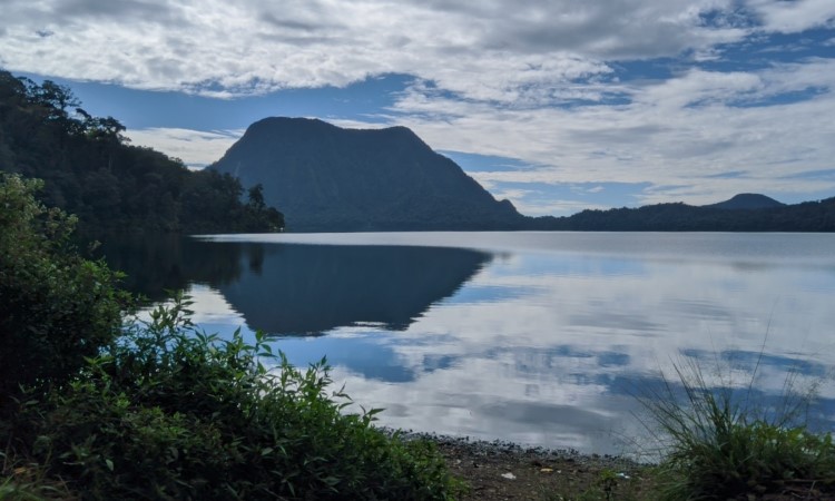 Danau Gunung Tujuh