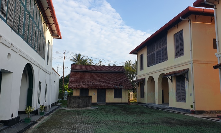 Gedung Tangsi Belanda