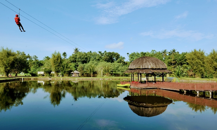 Kampung Ladang Outbuond