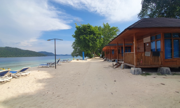 Pulau Sirandah