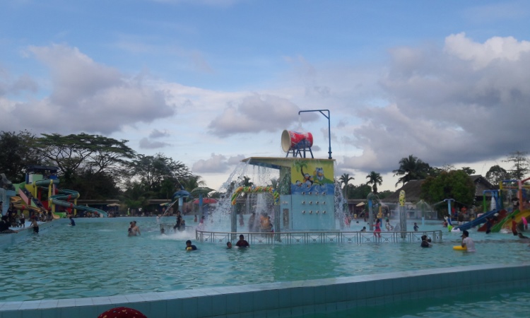 Wisata di Medan, Taman Mora Indah