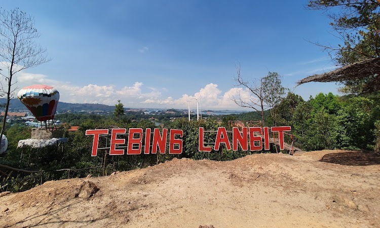 Tebing Langit