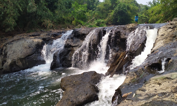 Air Terjun Curug Leko