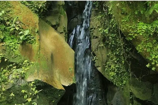 Air Terjun Tajopit di Labuhanbatu Utara