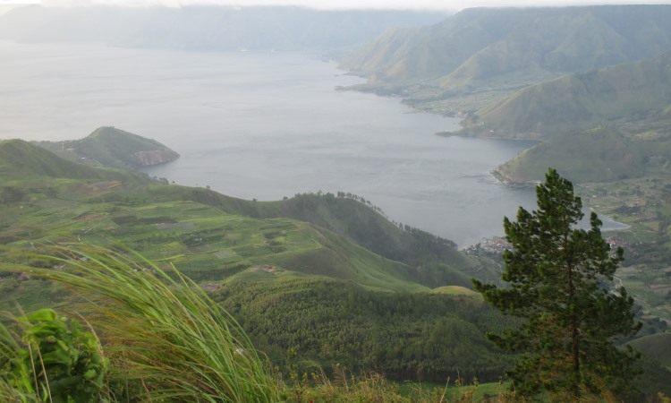 Bukit Gundul (Bukit Sipiso-Piso)