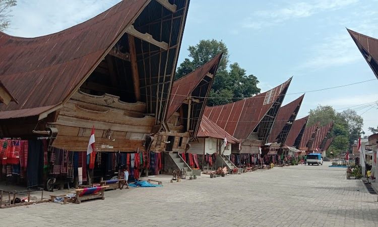 Desa Lumban Suhi-Suhi