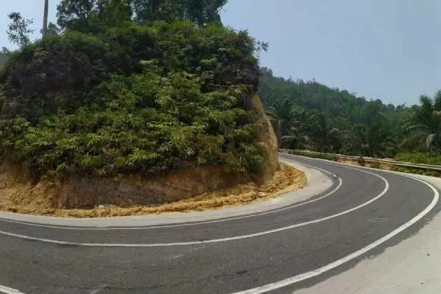 Kelok Sembilan Labura di Labuhanbatu Utara